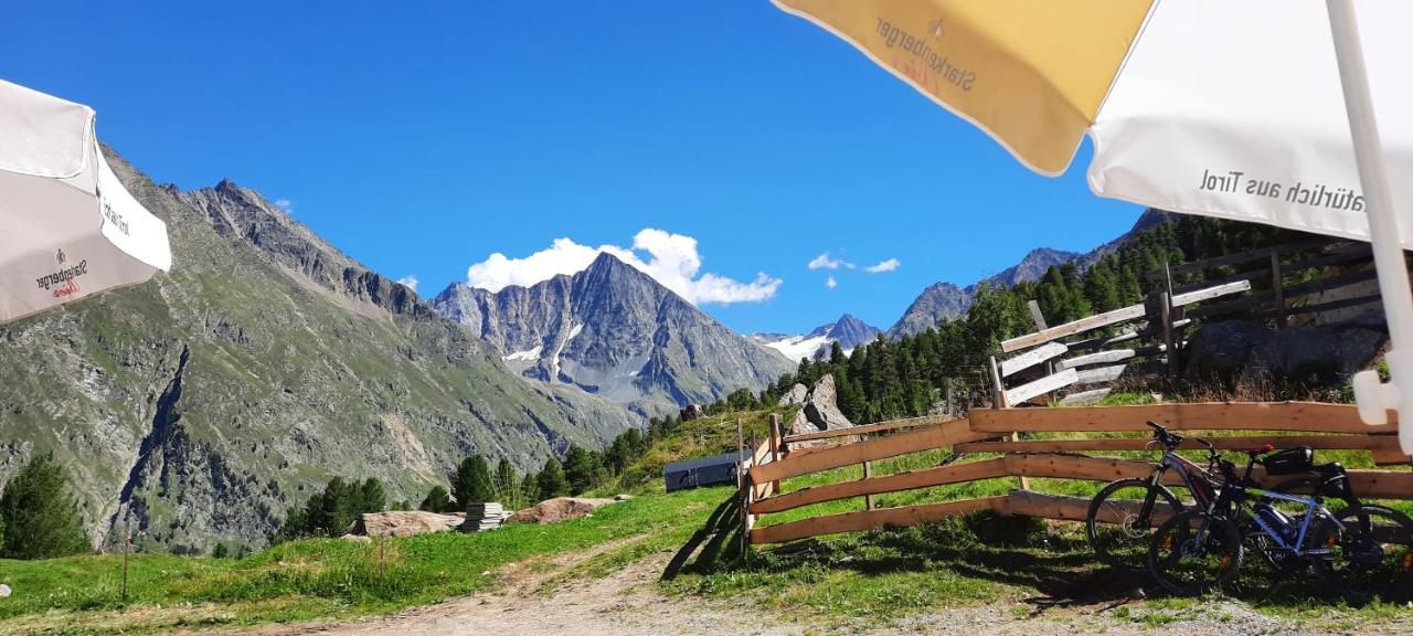 Apart Maro Längenfeld Esterno foto